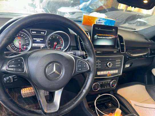 Mercedes GLE43 image 5
