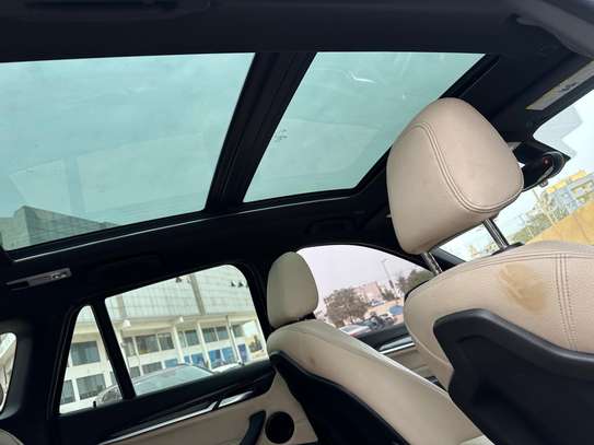 BMW X1 2016 image 11