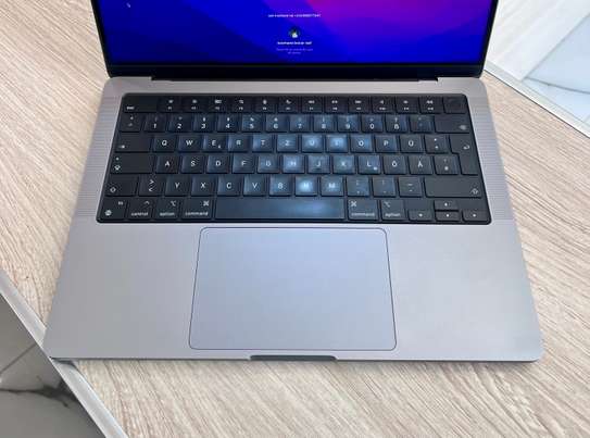 MacBook Pro M1 Pro 2021 image 2