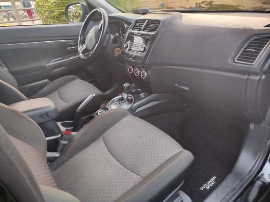 Mitsubishi RVR/ Outlander Sport image 4