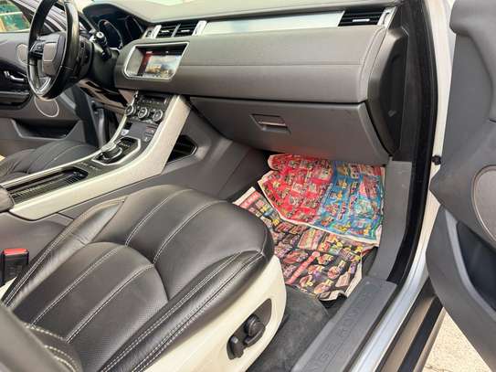 Range Rover Evoque 2017 image 8