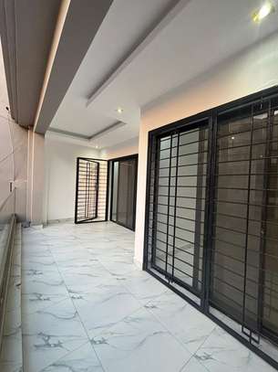 Appartement à Louer à Dakar à Mermoz image 1