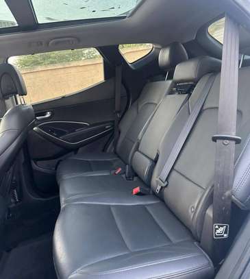 Hyundai Santafe limited 2017 image 3