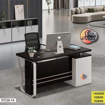 Table Bureau image 1