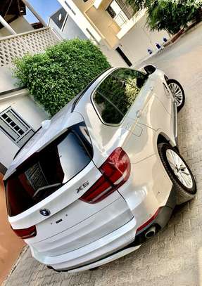 BMW X5 2015 image 7