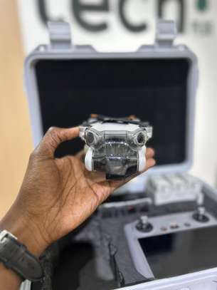Drone DJI Mini 4 Pro - Fly More Combo image 6