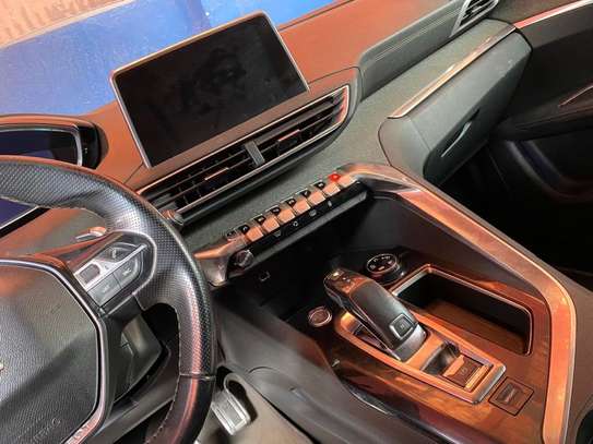 Peugeot 3008 Gt line 2017 image 11