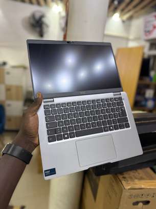 Dell Latitude 5350  ( 2025 ) Ultra 5  / 16Gb / 256 SSD image 1