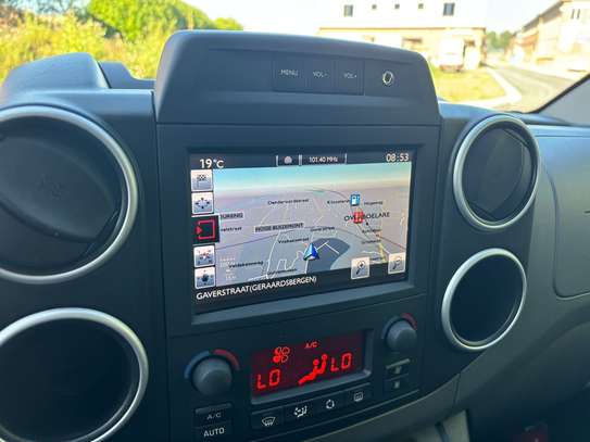 Citroen berlingo 2017 essence manuelle image 3