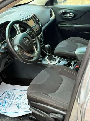 Jeep Cherokee 2016 image 2