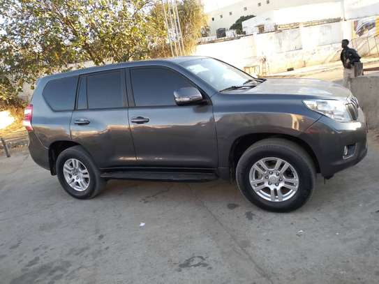 TOYOTA PRADO 2013 image 2