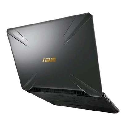 ASUS TUF GAMING FX505D image 3