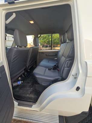 Toyota Land cruiser hzj79L 2024 image 8