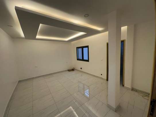 À LOUER Appartement Standing neuf aux Maristes image 4