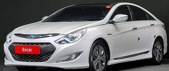 Hyundai sonata image 4