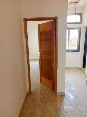 Appartement de 2 chambres salon à Keur Ndiaye Lo image 4