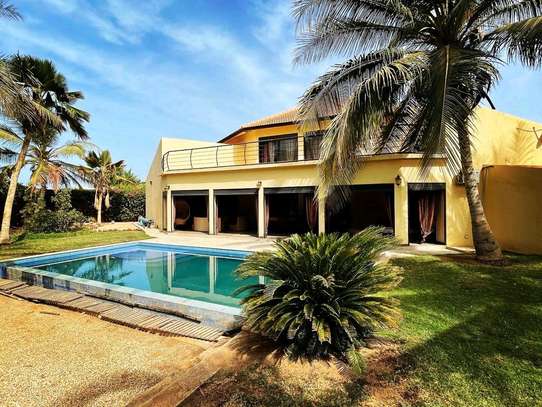 Villa en titre foncier â vendre à Saly image 10