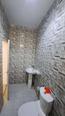 APPARTEMENT 2 CHAMBRES A LOUER A KEUR MASSAR DIAXAAY 2 image 7