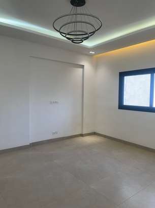 Studio à louer au Point E image 6