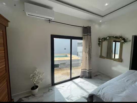 Villa de Luxe équipée à louer sur Saly image 6