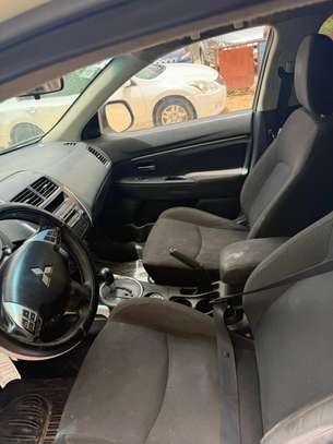 mitsubishi RVR image 6