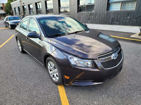 Chevrolet cruze sous douane image 3