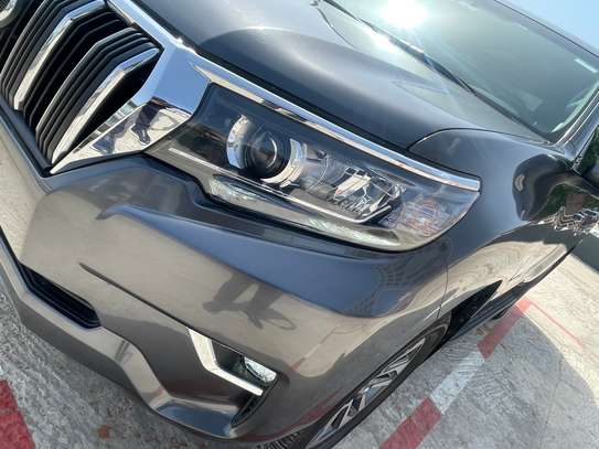 2023 TOYOTA PRADO image 4