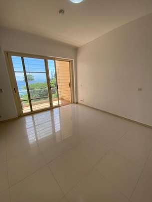 À vendre corniche Ouakan F4 vue mer 3 chambres image 10