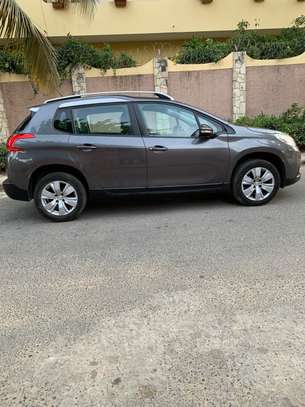 Peugeot 2008 image 9