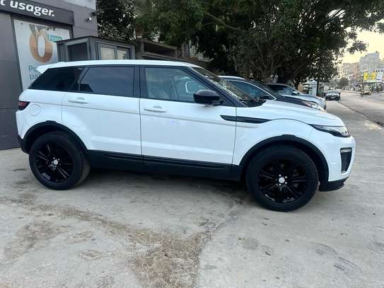 RANGE ROVER ÉVOQUE image 2