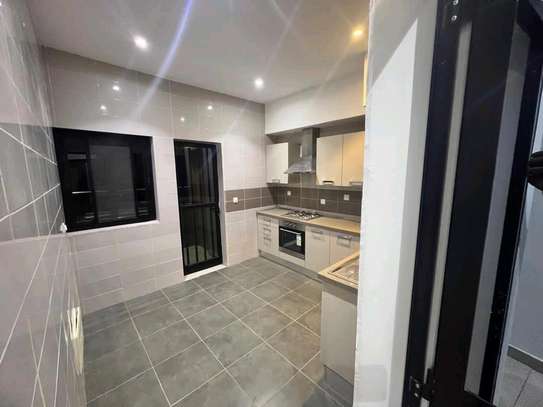 Appartement F4 à la Cité Keur Gorgui haut standing image 9