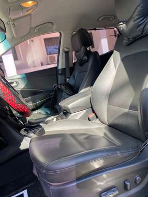 Hyundai Santa Fe 2017 image 10