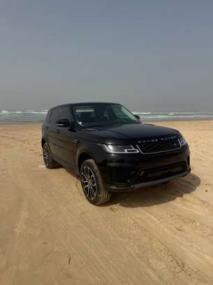 RANGE ROVER SPORT P400e SE image 3