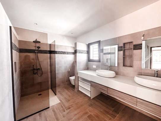 Belle Villa avec piscine a louer a Nguerigne image 7