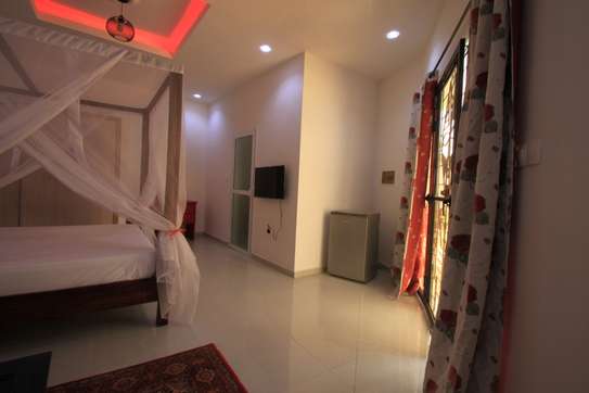 Villa de prestige Ngaparou image 12