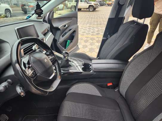 PEUGEOT 3008 2019 SOUS DOUANE image 6
