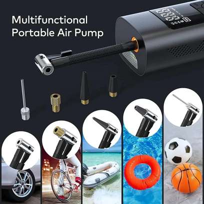 Compresseur d'air portable de gonfleur de pneu sans fil image 9