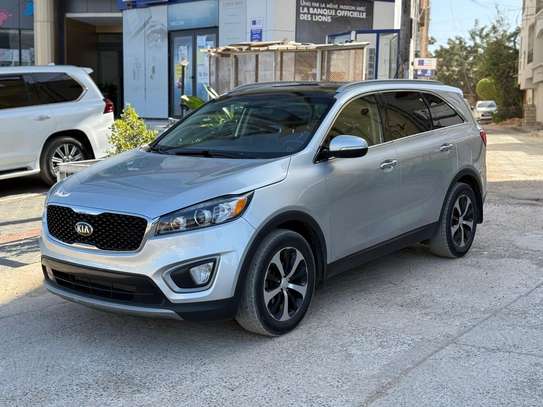 Kia Sorento image 1