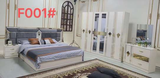 Chambre à coucher de très bonne qualité image 3