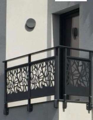 Portails, Fenêtres et balcons décoratifs métalliques image 3