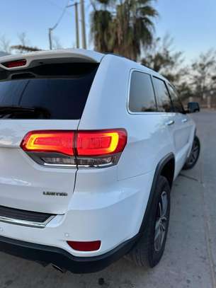 Jeep grand cherokee limited 2019 image 6