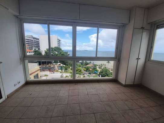 Appartement Corniche Est Plateau image 5
