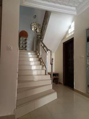Villa R+1 sicap foire image 10