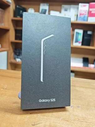 Samsung S25 authentiques scellé image 2