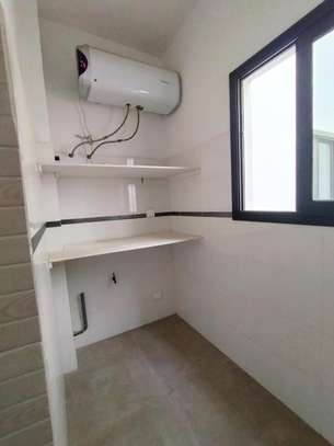 APPARTEMENT F3 À LOUER À NGOR ALMADIES image 5