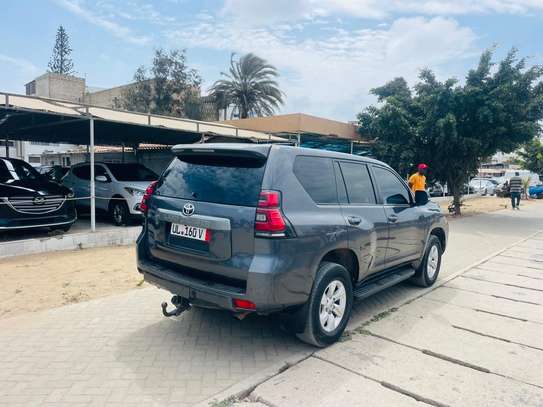 TOYOTA LAND CRUISER 2019 image 5