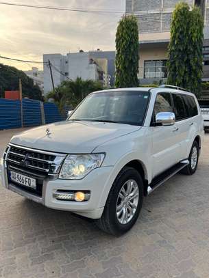 Mitsubishi Pajero image 4