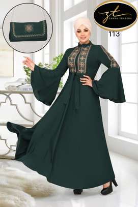 Abaya et robe image 2