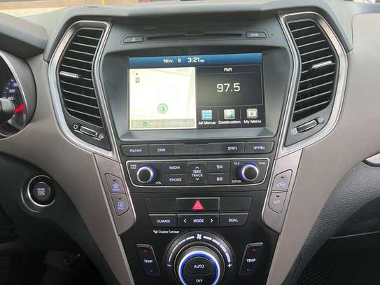 Hyundai Santafé venat coré diésel automatic full options image 14