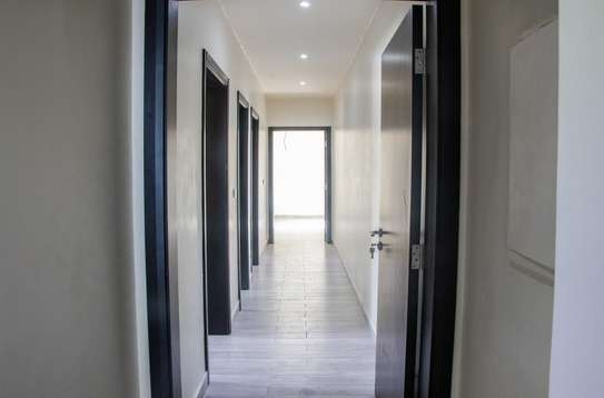 DAKAR POINT-E : Appartement 3 chambres à louer – PLANTA image 4